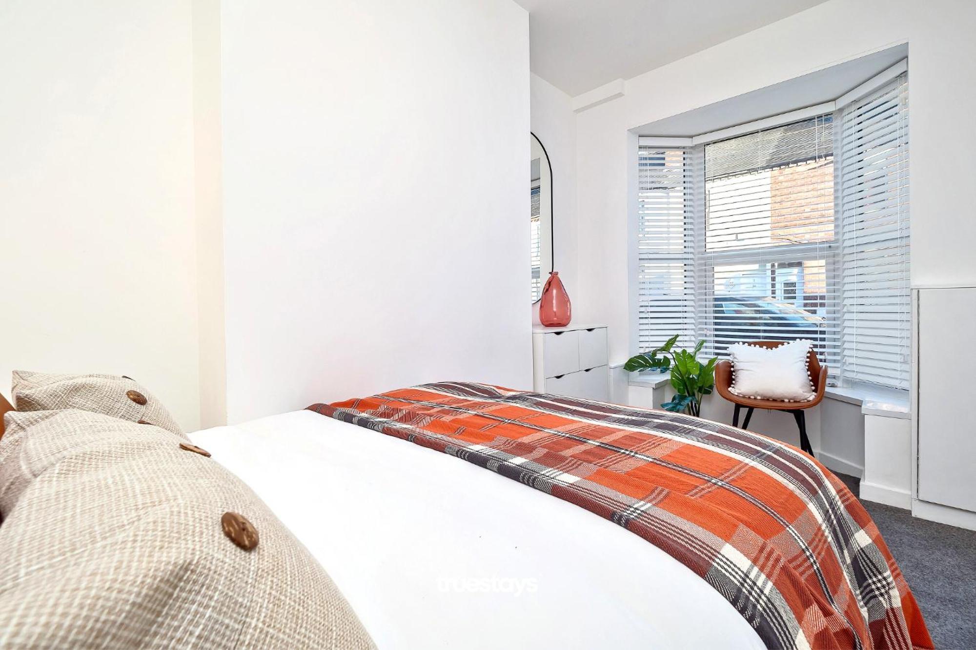 Nursery House By Truestays - 3 Bedroom House In Stoke-On-Trent Kültér fotó