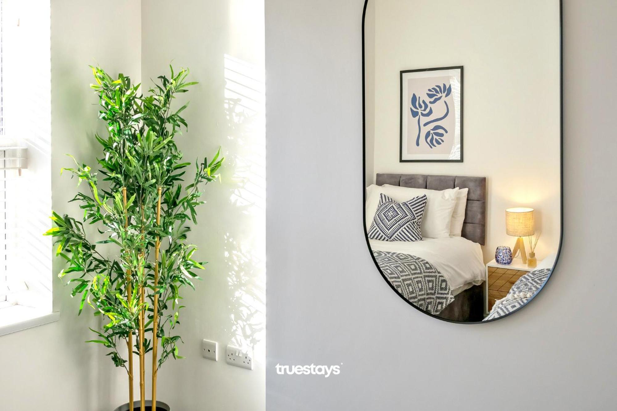 Nursery House By Truestays - 3 Bedroom House In Stoke-On-Trent Kültér fotó