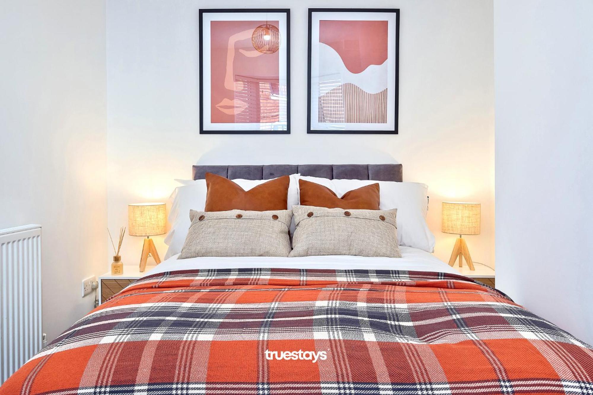 Nursery House By Truestays - 3 Bedroom House In Stoke-On-Trent Kültér fotó