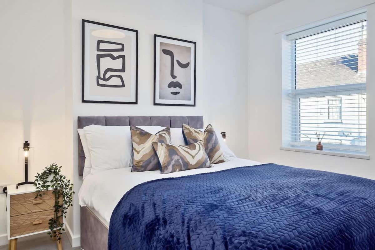 Nursery House By Truestays - 3 Bedroom House In Stoke-On-Trent Kültér fotó
